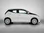 Toyota Aygo 1.0 VVT-i x-play limited | BTW Voertuig | Dealer onderhouden |  Apple Carplay/Android auto | Airco | achteruitrijcamera |