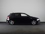 Volkswagen Polo 1.5 TSI Highline Business R 150 PK | Automaat (DSG) | Navigatie | Digitaal dashboard | Led | Parkeersensoren