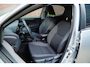 Toyota Yaris 1.5 Hybrid 115 Business Plus, Stoel en stuurverwarming, Carplay, LM Velgen.