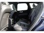 Volvo XC60 Plus Black Edition Recharge Plug-In Hybrid AWD | Luchtvering | 360 | HUD | H&K | Panodak |