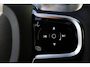 Volvo XC60 Plus Black Edition Recharge Plug-In Hybrid AWD | Luchtvering | 360 | HUD | H&K | Panodak |