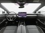Volkswagen ID.7 Tourer Pro Business 77 kWh 286 pk | LED Matrix | SOH 97% | Warmtepomp | Trekhaak | 360 Area view | Elektrische achterklep | Stoel- & Stuurverwarming |