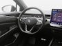 Volkswagen ID.7 Tourer Pro Business 77 kWh 286 pk | LED Matrix | SOH 97% | Warmtepomp | Trekhaak | 360 Area view | Elektrische achterklep | Stoel- & Stuurverwarming |