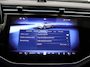 Mercedes-Benz E-klasse 300e Sport Edition | Premium Plus pakket | Panoramaschuifdak | Superscreen | Nightpakket | Rijassistentiepakket Plus | Stoelventilatie | Head-up display | Burmester