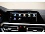 BMW 3-Serie Touring 320e M Sport Shadow [ SoH 88,5% | Stoelverwarming Live-cockpit prof. Trekhaak ]