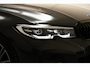 BMW 3-Serie Touring 320e M Sport Shadow [ SoH 88,5% | Stoelverwarming Live-cockpit prof. Trekhaak ]