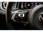 Volkswagen Polo 1.0 TSI R-Line Highline Aut. [ Adapt.cruise Panoramadak Camera Stoelverwarming ]