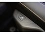 Peugeot E-3008 Allure 73 kWh [ Leder Warmtepomp Apple/Android ]