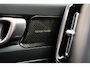 Volvo XC40 T4 Recharge R-Design [ Panorama H/K Apple/Android Navi Trekhaak ]