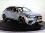 Mercedes-Benz GLA 250e Business Solution AMG | Premium Plus | Panoramaschuifdak | Trekhaak | Head-up | Burmester |