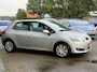 Toyota Auris 1.4-16V Sol