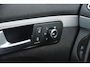 Volkswagen Touran 1.6 TDI Comfortline BlueMotion | Automaat | Stoelverwarming | Trekhaak | Cruise-control | Airco |