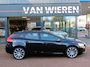Volvo V40 2.0 T2 Navi LED 18" PDC Cruise Bluetooth