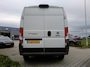 Fiat Ducato 35 2.3 MultiJet L3H2 EURO 6 I Nieuwe motor I Camera I Navi I 3 Persoons I Airco I Cruise I Trekhaak