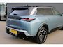 Peugeot e-5008 GT Avantage 73 kWh 7p | Fase 3 laden | SOH 100% | Luxe stoelen | Elektrische verstelbare stoelen | Alcantara | NL auto |