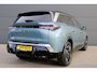 Peugeot e-5008 GT Avantage 73 kWh 7p | Fase 3 laden | SOH 100% | Luxe stoelen | Elektrische verstelbare stoelen | Alcantara | NL auto |