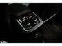 Volvo XC90 2.0 T8 Recharge AWD R-Design | Luchtvering | Bowers&Wilkins | Stoelmassage | verkoeling | Panoramadak | Zwenkbare trekhaak | Blis |