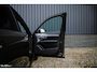 Volvo XC90 2.0 T8 Recharge AWD R-Design | Luchtvering | Bowers&Wilkins | Stoelmassage | verkoeling | Panoramadak | Zwenkbare trekhaak | Blis |