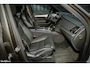 Volvo XC90 2.0 T8 Recharge AWD R-Design | Luchtvering | Bowers&Wilkins | Stoelmassage | verkoeling | Panoramadak | Zwenkbare trekhaak | Blis |