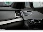 Volvo XC90 2.0 T8 Recharge AWD R-Design | Luchtvering | Bowers&Wilkins | Stoelmassage | verkoeling | Panoramadak | Zwenkbare trekhaak | Blis |