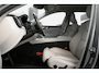 Volvo XC60 2.0 B5 250 PK Inscription Achteruitrijcamera | Trekhaak | Keyless | Led verlichting | Memory | Harman & Kardon