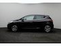 Renault Clio 0.9 TCe ECO Night&Day 2015 | Goed Onderhouden | Navigatie | Cruise Control | Trekhaak | Lichtmetalen Velgen | Nationale Autopas NAP | 2 Sleutels | Boekjes