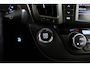 Toyota RAV4 2.0 Executive Business 4WD | Trekhaak | Leer | Parkeersensoren |