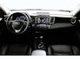 Toyota RAV4 2.0 Executive Business 4WD | Trekhaak | Leer | Parkeersensoren |