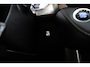 Toyota RAV4 2.0 Executive Business 4WD | Trekhaak | Leer | Parkeersensoren |