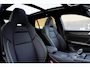 Lynk & Co 01 276PK More | 360 Graden Camera | Harman Kardon | Panoramadak | Elektrisch bedienbare voorstoel met geheugen | Keyless Entry | Getint glas | Adaptieve Cruise Control | Dodehoekassistent | Sfeerverlichting | Stuurwielverwarming | Stoelverwarming