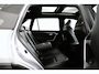 Toyota RAV4 2.5 Plug-in Hybrid AWD Bi-Tone Plus | Apple Carplay/Android Auto | Trekhaak | Panoramadak | 360Camera | Stoelverwarming |