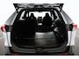 Toyota RAV4 2.5 Plug-in Hybrid AWD Bi-Tone Plus | Apple Carplay/Android Auto | Trekhaak | Panoramadak | 360Camera | Stoelverwarming |