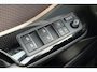 Toyota C-HR / C-HR+ 1.8 Hybrid Executive / JBL Audio / Parkeersensoren v,a&z / Stoelverwarming / Keyless / dodehoek-assistent / ACC /