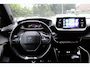 Peugeot 2008 1.2 Puretech *GT* | Nieuwe Distributie | Carplay | Camera | Adaptive Cruise & Climate Control | PDC | Privacy | Navigatie | Bluetooth |