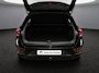 Volkswagen T-Roc 1.0 TSI 110pk Life Business · Apple/Android Car Play · Navigatie · P-Sensoren · Stoelverwarming · Virtual Cockpit · Garantie t/m 04-01-2028 of 100.000km
