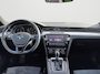 Volkswagen Passat 1.4 TSI GTE Highline | 218Pk | SOH 80% | PHEV | Pano Dak | Trekhaak |