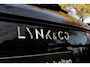 Lynk & Co 01 1.5 Plug-in Hybrid | | Panoramadak | Achteruitrijcamera | Elektrische bestuurdersstoel met geheugen | Stoelverwarming | Actieve bochtverlichting | Adaptieve Cruise Control | Stuurassistent | Lane Assist | Navigatie | Elektrische Achterklep | Keyless Entry | Dodehoekassistent