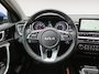 Kia Ceed Sportswagon 1.5 T-GDi DynamicPlusLine 160 PK | Dealer onderhouden | Fabrieksgarantie | Camera | Carplay | Cruise Control Adaptief | stoelverwarming | NAP | 12 Maanden BOVAG Garantie |
