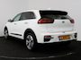 Kia Niro EV e-Niro DynamicPlusLine 64 kWh Schuif-/kanteldak | Stoel/Stuuverwarming | Camera | Carplay | 1e Eigenaar | Nederlandse Auto |