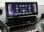 Peugeot 5008 SUV GT Pack Business 130pk Automaat | 7 Zitplaatsen | Navigatie | 360° Camera | Focal Premium HiFi | Handsfree achterklep | Full Led koplampen | Adaptieve Cruise Control | Climate Control | Leder/Alcantara | Stoelverwarming | Keyless | Parkeerassistent | Apple Carplay / Android Auto | Dodehoeksensor | Donker getint glas | 19" lichtmetalen velgen |