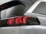 Peugeot 5008 SUV GT Pack Business 130pk Automaat | 7 Zitplaatsen | Navigatie | 360° Camera | Focal Premium HiFi | Handsfree achterklep | Full Led koplampen | Adaptieve Cruise Control | Climate Control | Leder/Alcantara | Stoelverwarming | Keyless | Parkeerassistent | Apple Carplay / Android Auto | Dodehoeksensor | Donker getint glas | 19" lichtmetalen velgen |