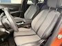 Peugeot e-2008 EV Allure Pack 50 kWh Apple Carplay | Android Auto | SOH 92% | Parkeersensoren | Climate Control |