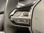 Peugeot e-2008 EV Allure Pack 50 kWh Apple Carplay | Android Auto | SOH 92% | Parkeersensoren | Climate Control |