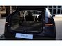 Hyundai Ioniq 3 Select | 12,9-inch multimediascherm met: Pleos Connect, Apple CarPlay & Android Auto (draadloos), DAB+ en Hyundai Bluelink LITE met smartphone-app (abonnement 10 jaar) | Actieve rijbaanassistentie (LKA)
