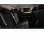 Hyundai Ioniq 3 Select | 12,9-inch multimediascherm met: Pleos Connect, Apple CarPlay & Android Auto (draadloos), DAB+ en Hyundai Bluelink LITE met smartphone-app (abonnement 10 jaar) | Actieve rijbaanassistentie (LKA)