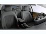 Hyundai Ioniq 5 Pure Edition | 19-inch lichtmetalen velgen met 235/55 R19-banden | Actieve rijbaanassistentie (LKA) | Stoelbekleding, stof/leder