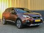 Peugeot 3008 HYbrid4 300pk e-EAT Première I Trekhaak 1250KG I All Season I Dode Hoek I Navigatie I Camera I PDC I Cruise Control I