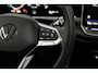 Volkswagen Passat Variant 1.5 eHybrid 272 pk R-Line Edition | Achterstoelen verwarmd | Achteruitrijcamera | Elektrisch glazen panorama-dak