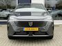 Peugeot E-3008 EV 96 kWh 230pk Long Range Allure VOORRAAD VOORDEEL | Warmtepomp | Trekhaak | Stoelverwarming | Navigatie | Camera | Cruise Control |