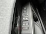 Peugeot E-3008 EV 96 kWh 230pk Long Range Allure VOORRAAD VOORDEEL | Warmtepomp | Trekhaak | Stoelverwarming | Navigatie | Camera | Cruise Control |